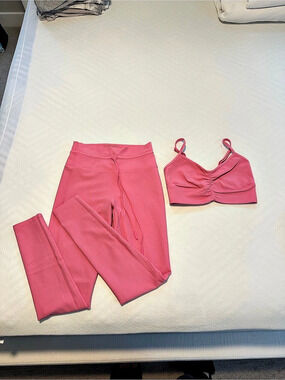 L-SPACE Pink Ribbed Two-Piece Set